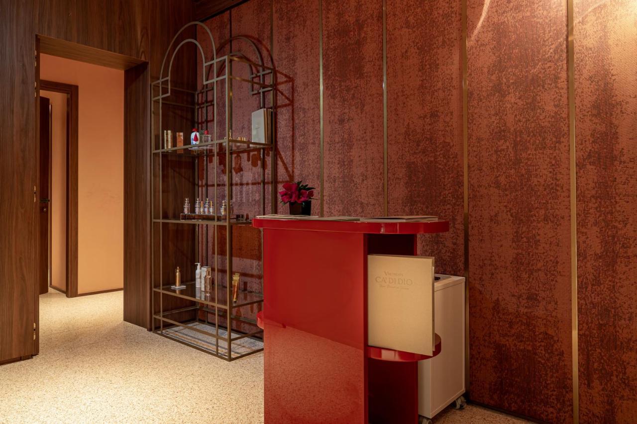 Ca'Di Dio-Small Luxury Hotel البندقية المظهر الخارجي الصورة A room at the hotel